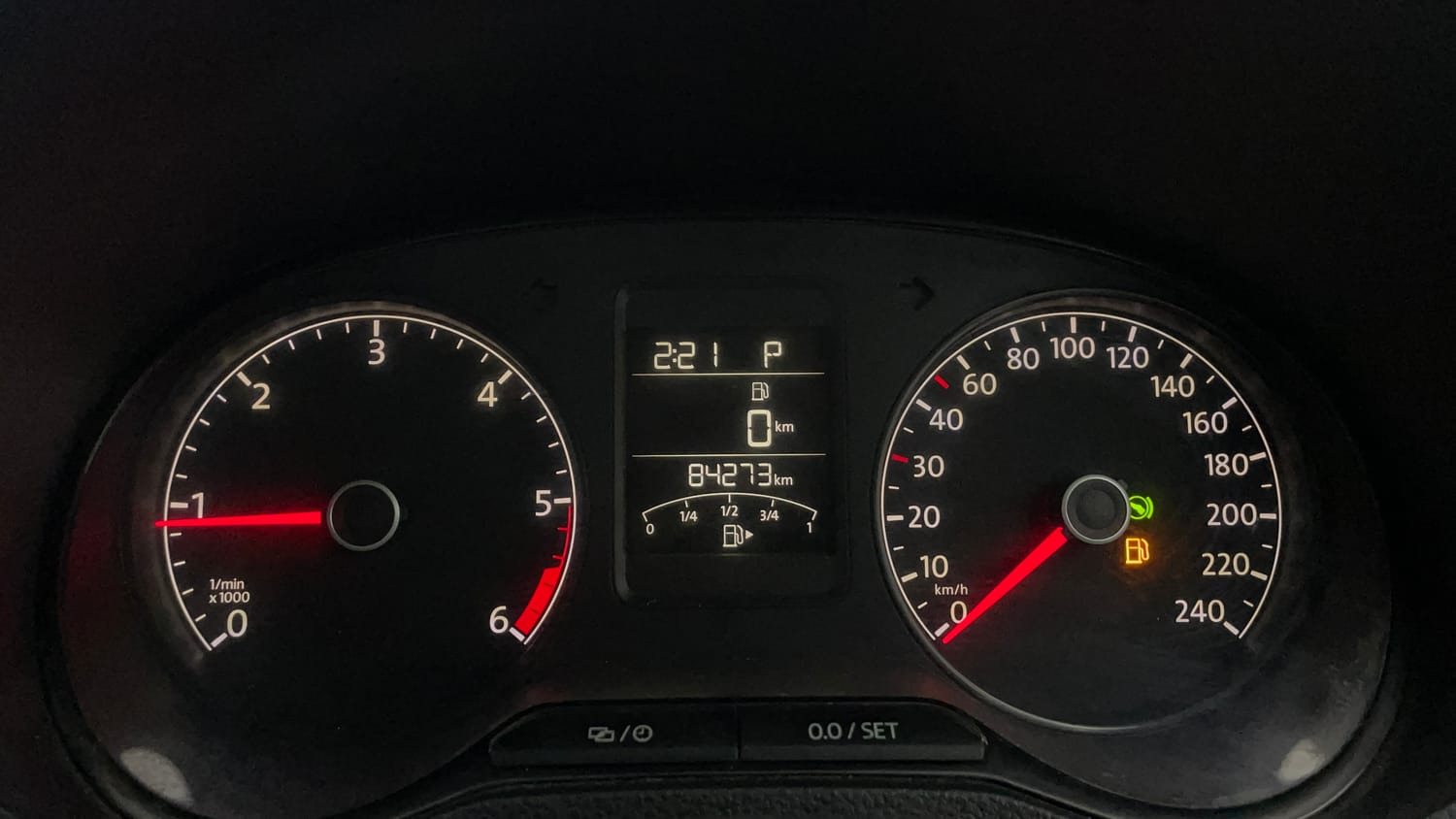 Used 2016 Volkswagen Ameo Highline 1.5L AT Diesel Automatic interior CLUSTERMETER VIEW