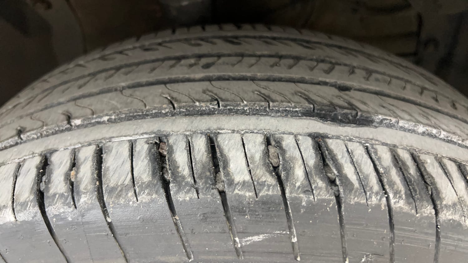 Used 2018 Maruti Suzuki Vitara Brezza [2016-2020] ZDi Diesel Manual tyres RIGHT FRONT TYRE TREAD VIEW