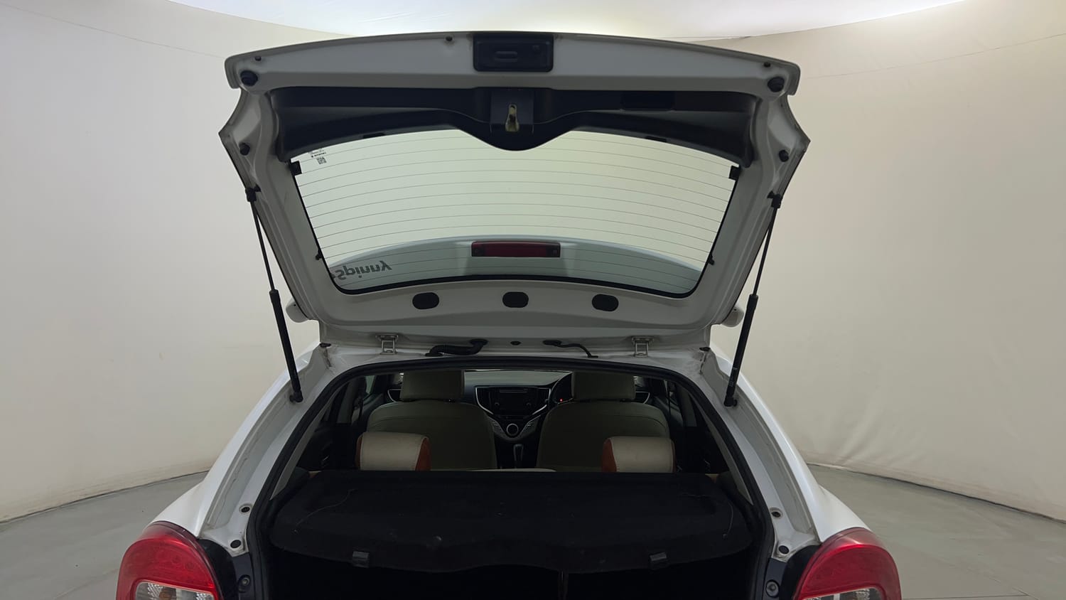 Used 2017 Maruti Suzuki Baleno Zeta 1.2 AT Petrol Automatic interior DICKY DOOR OPEN VIEW