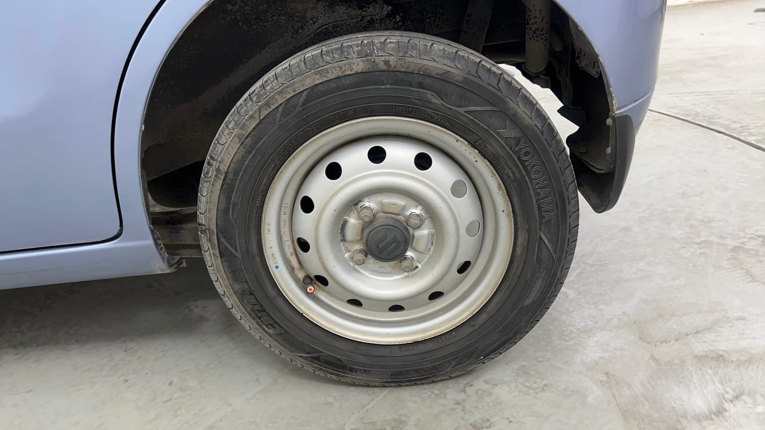 Used 2012 Maruti Suzuki Wagon R LXi Petrol Manual tyres LEFT REAR TYRE RIM VIEW