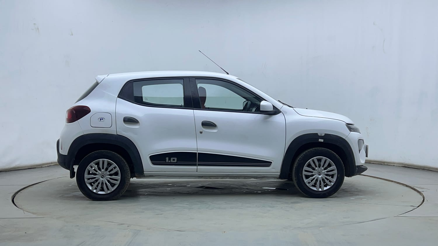 Used 2022 Renault Kwid RXT 1.0 Petrol Manual exterior RIGHT SIDE VIEW