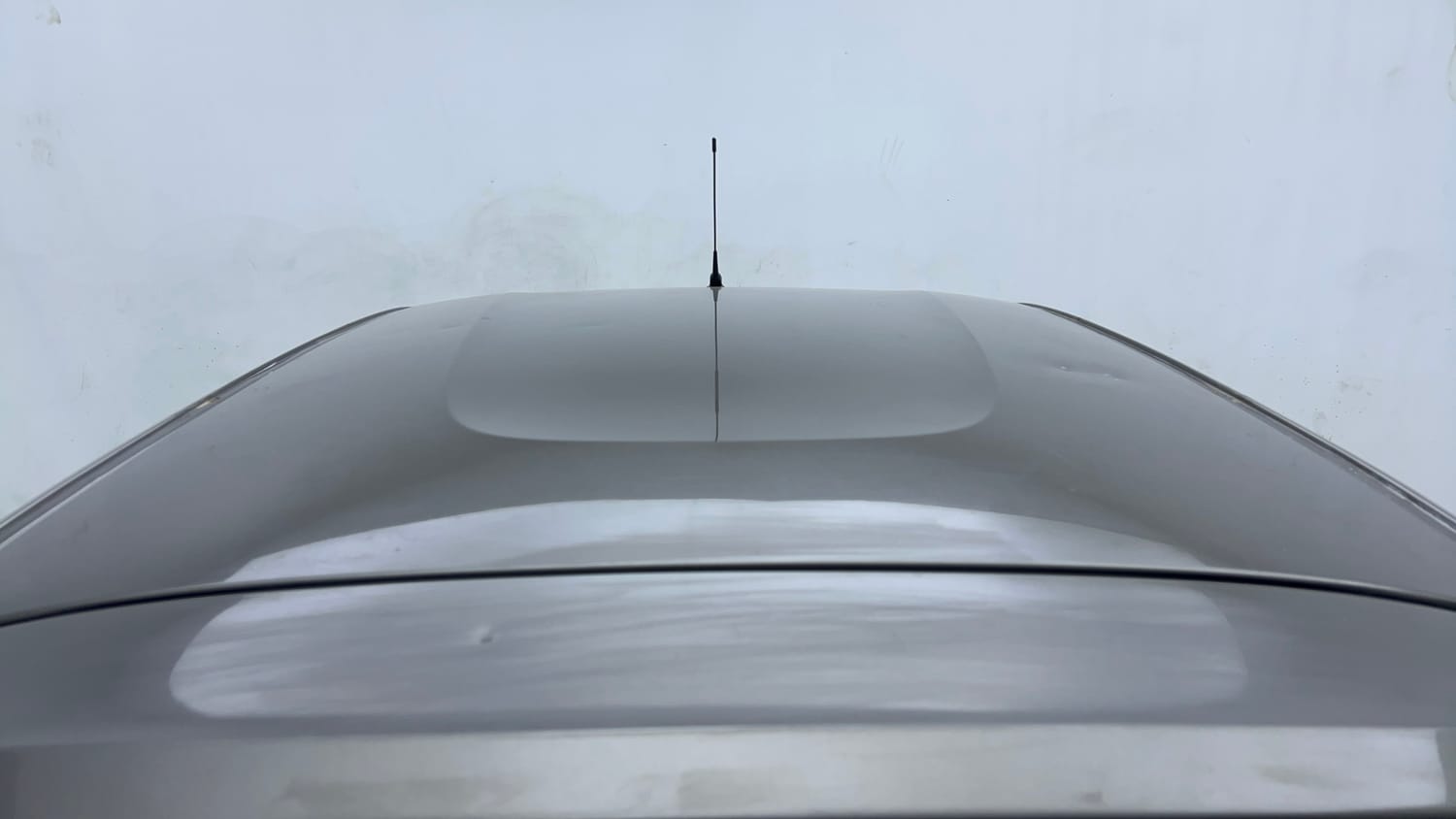 Used 2017 Renault Kwid 1.0 RXT Petrol Manual exterior EXTERIOR ROOF VIEW