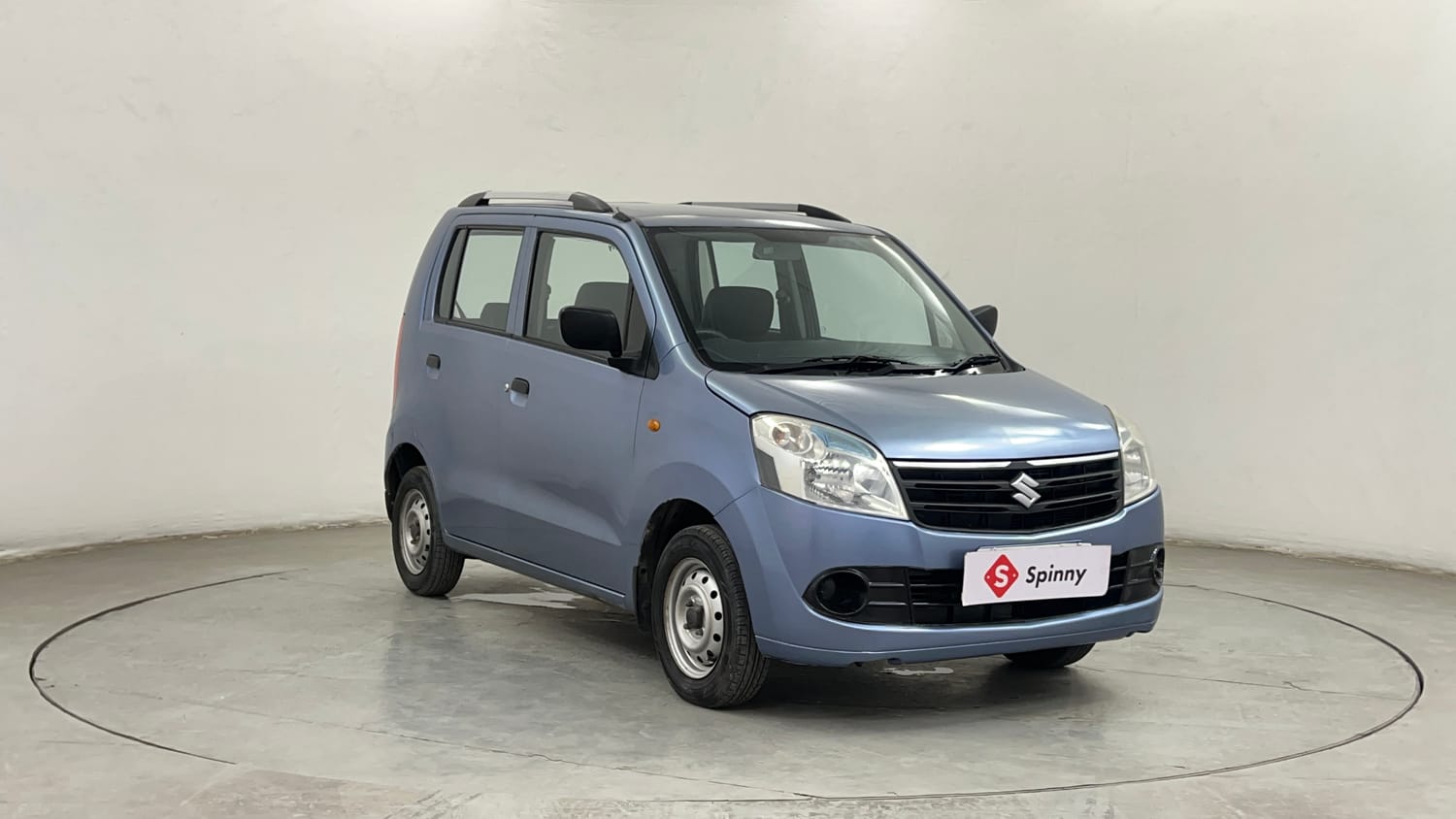 Used 2012 Maruti Suzuki Wagon R LXi Petrol Manual exterior RIGHT FRONT CORNER VIEW