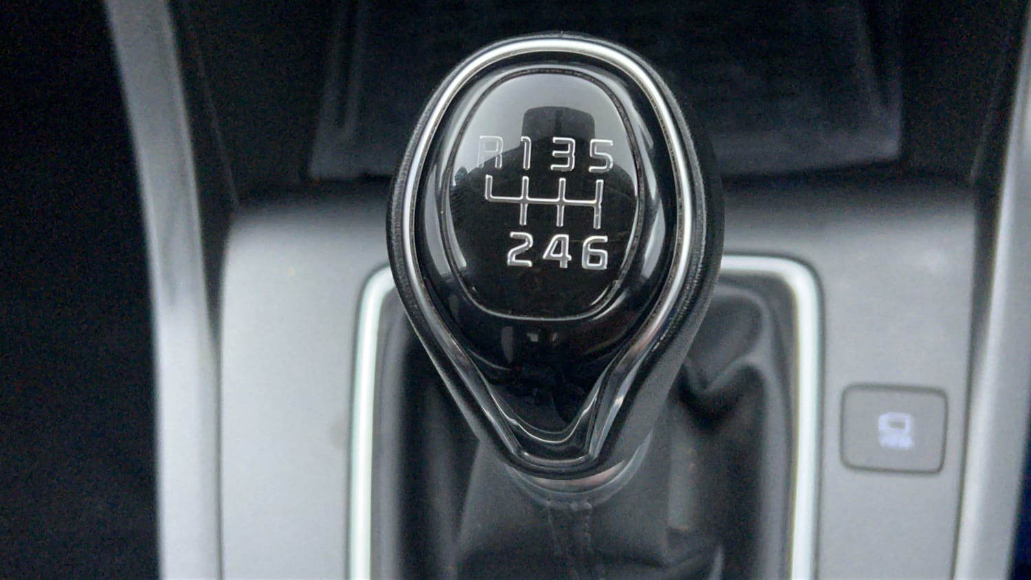 Used 2023 Hyundai Creta SX 1.5 Petrol Petrol Manual interior GEAR  KNOB VIEW
