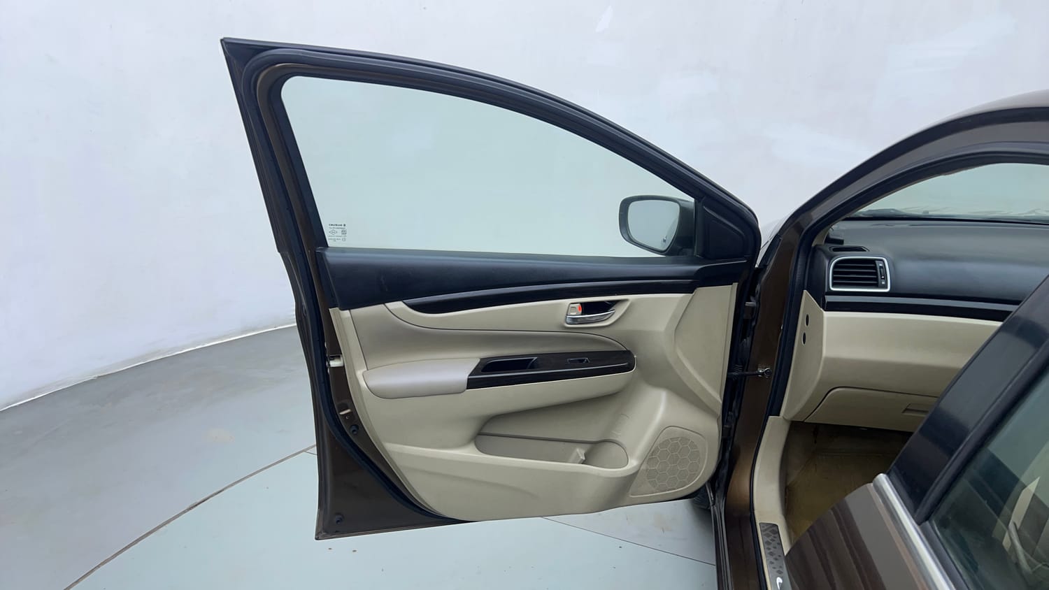 Used 2017 Maruti Suzuki Ciaz ZDi SHVS Diesel Manual interior LEFT FRONT DOOR OPEN VIEW