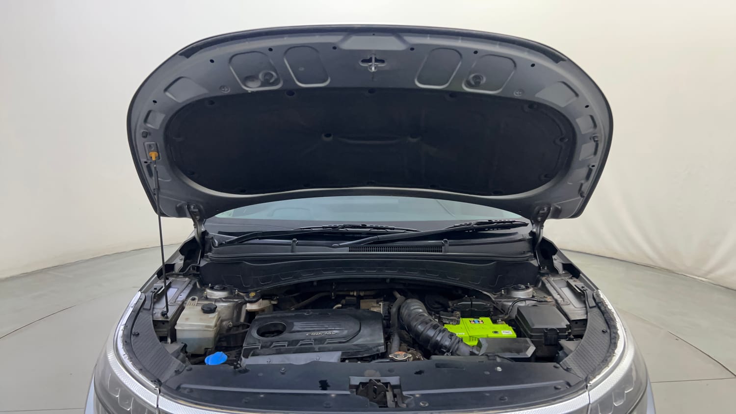 Used 2020 Kia Seltos GTX Plus AT 1.5 Diesel Diesel Automatic engine ENGINE & BONNET OPEN FRONT VIEW
