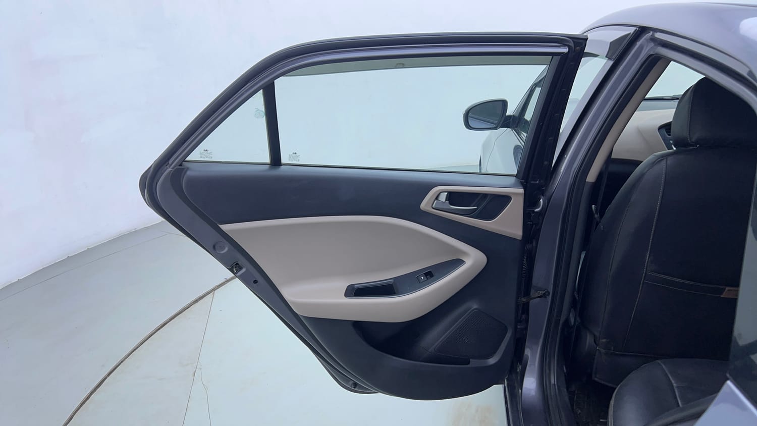 Used 2016 Hyundai Elite i20 Asta 1.2 Petrol Manual interior LEFT REAR DOOR OPEN VIEW