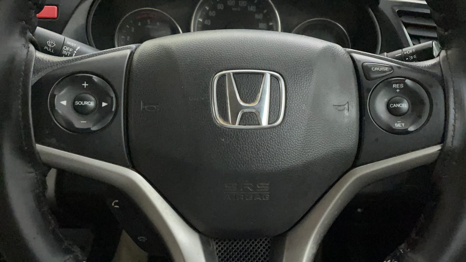 Used 2014 Honda City V Diesel Diesel Manual top_features Airbags