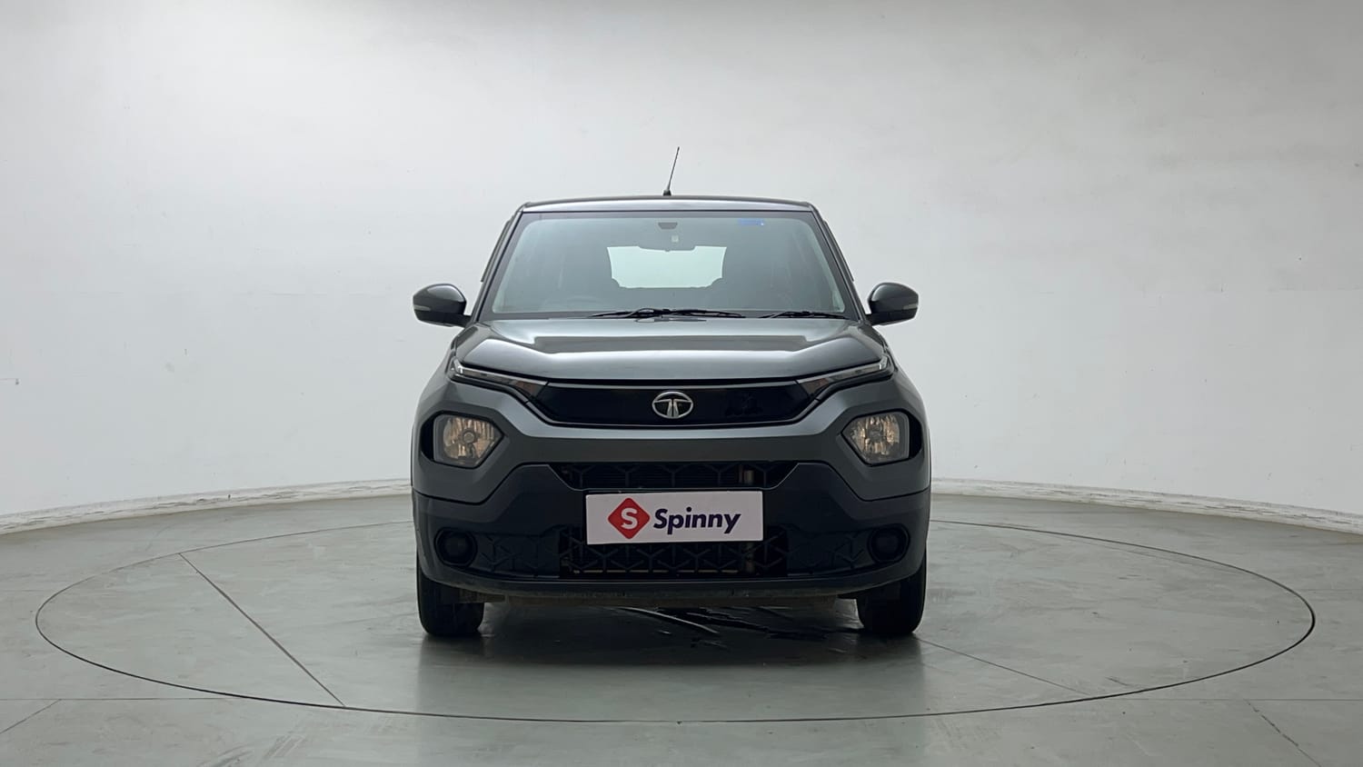 Used 2022 Tata Punch Adventure MT Petrol Manual exterior FRONT VIEW