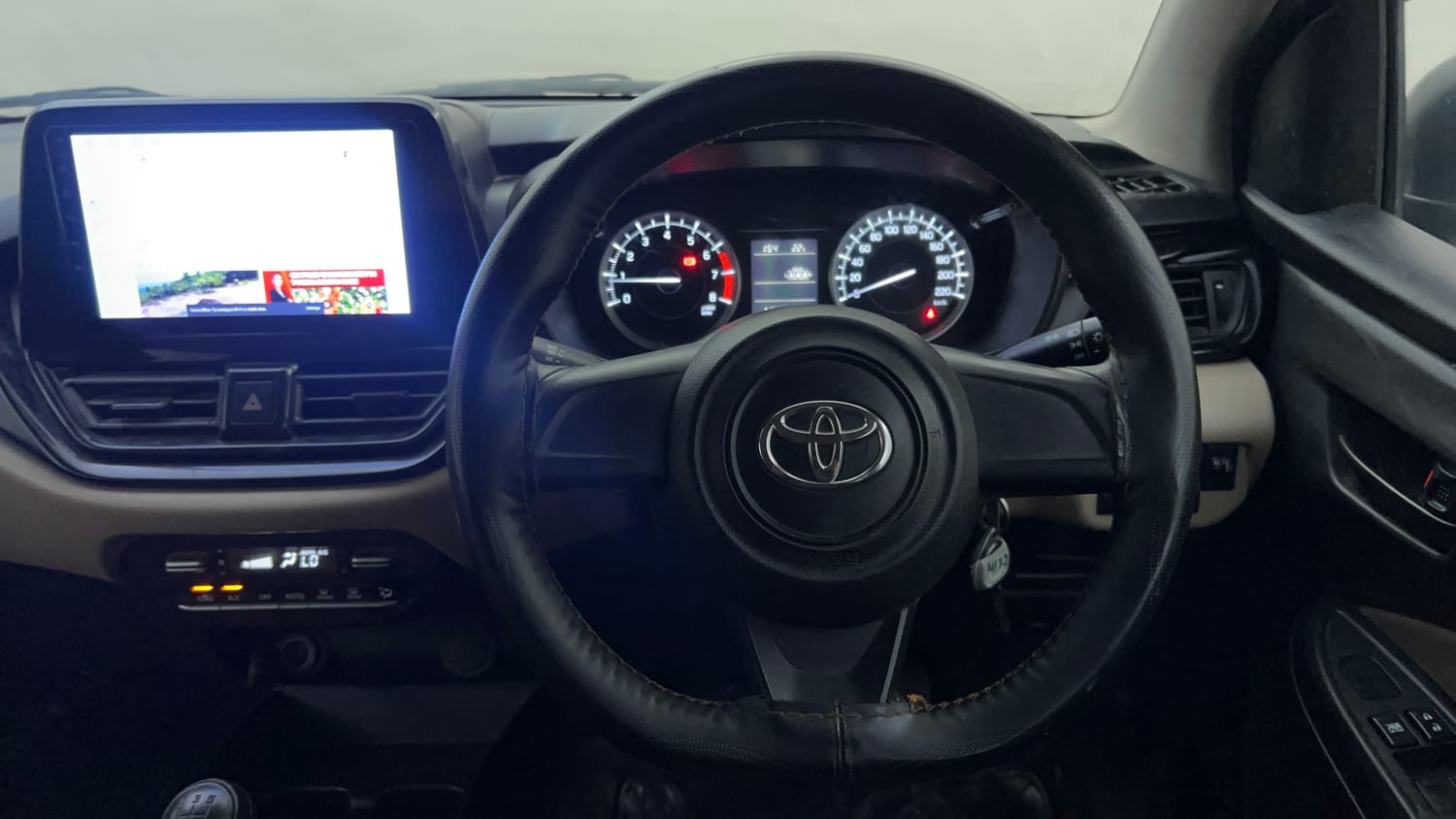 Used 2025 Toyota Glanza E Petrol Manual interior STEERING VIEW