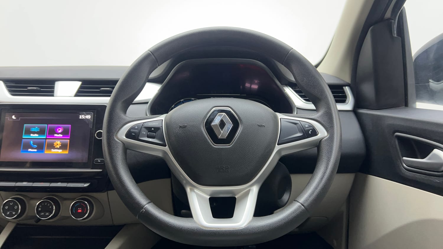 Used 2022 Renault Triber RXZ Petrol Automatic interior STEERING VIEW
