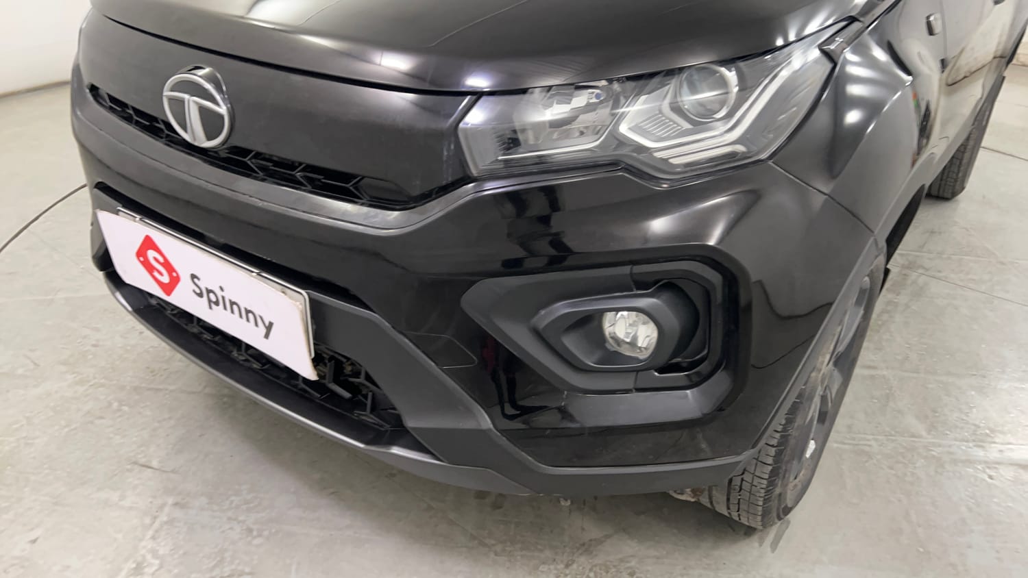 Used 2022 Tata Nexon XZA Plus (HS) Dark Edition Petrol Automatic dents MINOR SCRATCH