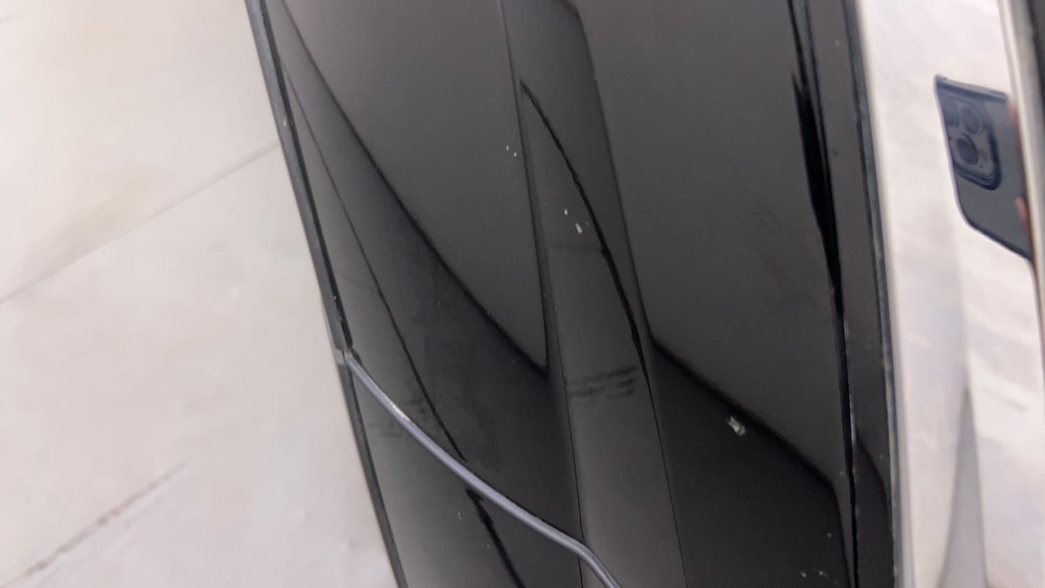 Used 2021 Mahindra XUV500 W9 Diesel Manual dents MINOR SCRATCH