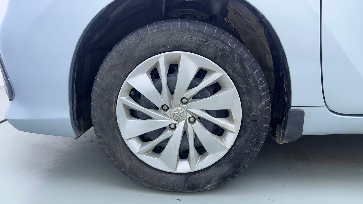 Used 2024 Toyota Glanza E Petrol Manual tyres LEFT FRONT TYRE RIM VIEW