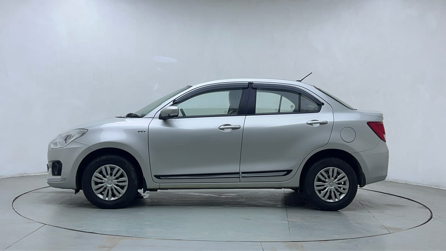 Used 2019 Maruti Suzuki Dzire VXi AMT Petrol Automatic exterior LEFT SIDE VIEW