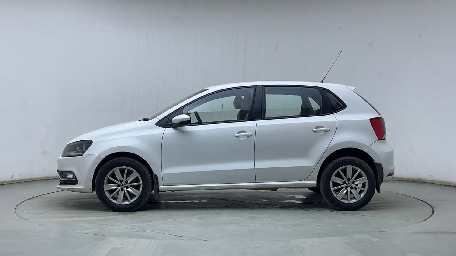 Used 2017 Volkswagen Polo Highline1.5L (D) Diesel Manual exterior LEFT SIDE VIEW