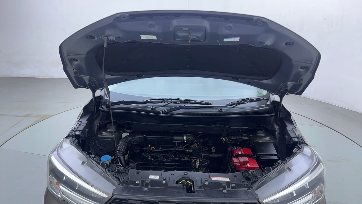 Used 2020 Maruti Suzuki XL6 Alpha MT Petrol Petrol Manual engine ENGINE & BONNET OPEN FRONT VIEW