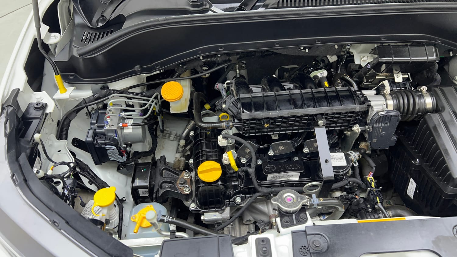 Used 2026 Tata Punch Pure + Petrol Manual engine ENGINE RIGHT SIDE VIEW