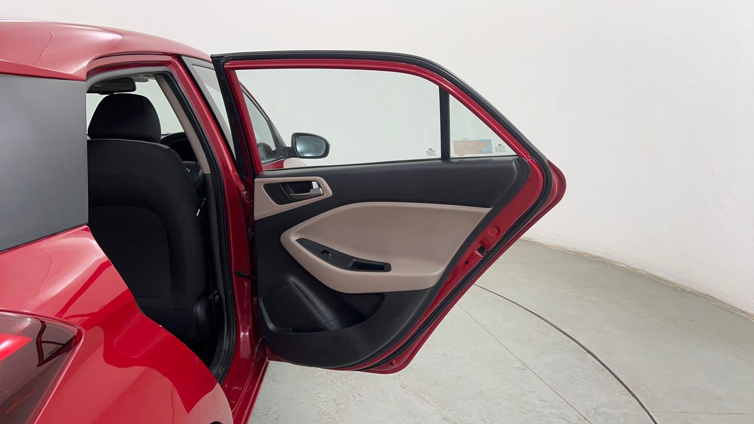 Used 2015 Hyundai Elite i20 Asta 1.2 Petrol Manual interior RIGHT REAR DOOR OPEN VIEW