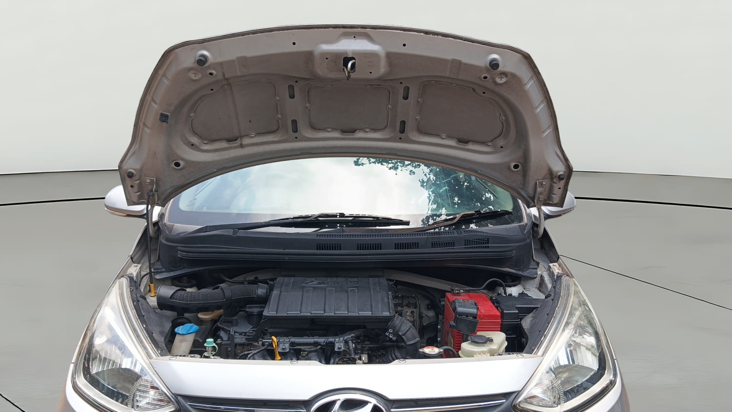 Used 2015 Hyundai Xcent S 1.2 (O) Petrol Manual engine ENGINE & BONNET OPEN FRONT VIEW