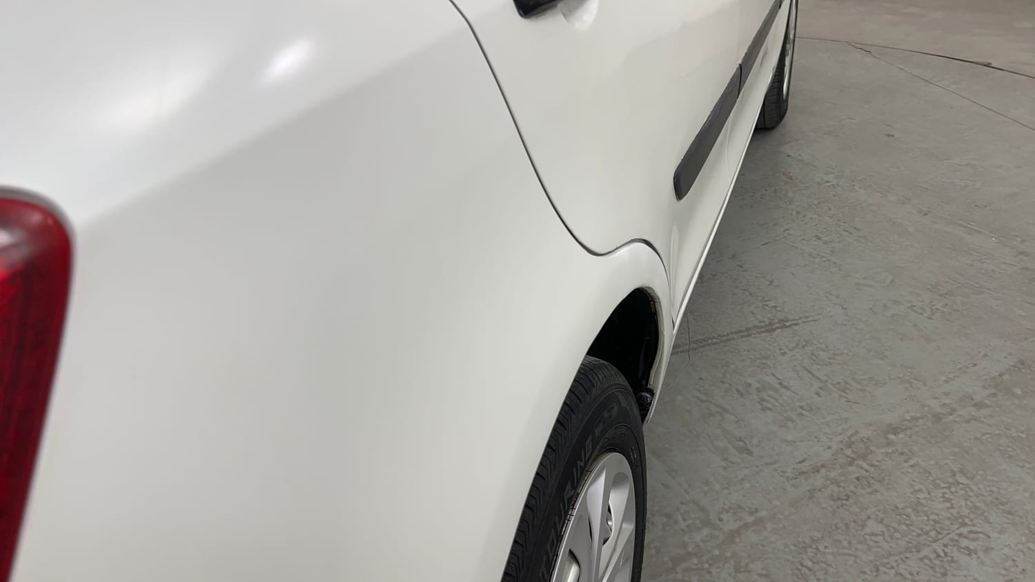 Used 2012 Maruti Suzuki Swift Dzire LXI Petrol Manual dents MINOR SCRATCH