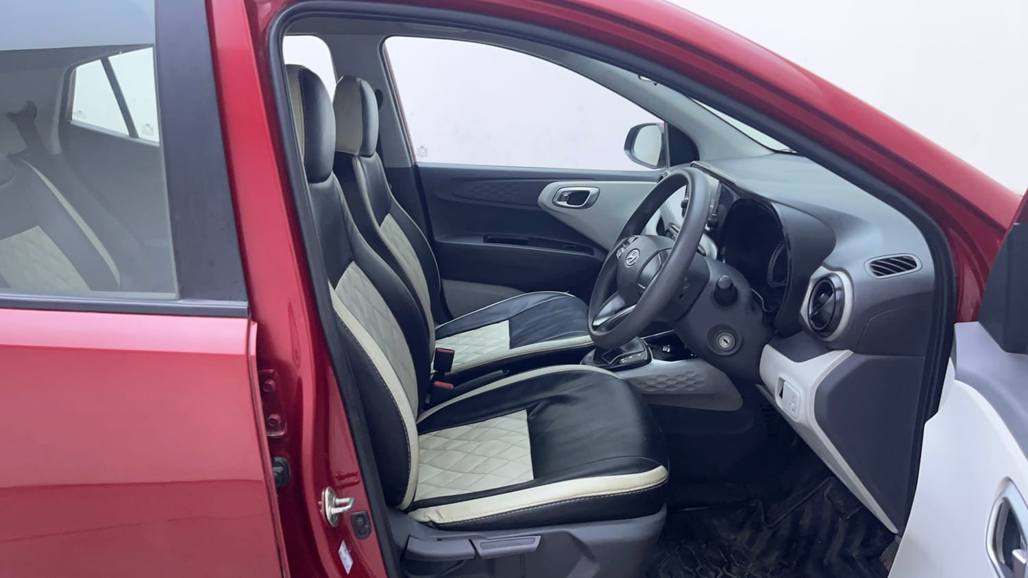Used 2021 Hyundai Grand i10 Nios Sportz AMT 1.2 Kappa VTVT Petrol Automatic interior RIGHT SIDE FRONT DOOR CABIN VIEW