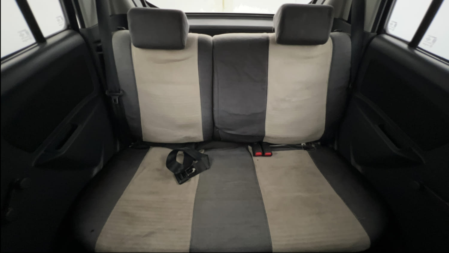 Used 2012 Maruti Suzuki Wagon R LXi Petrol Manual interior REAR SEAT CONDITION VIEW
