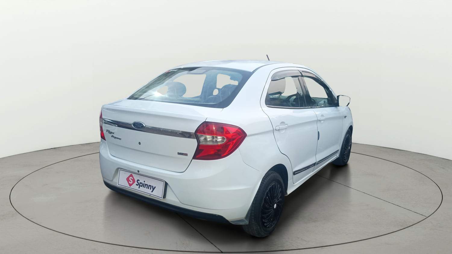 Used 2016 Ford Figo Aspire Trend 1.5 TDCi Diesel Manual exterior RIGHT REAR CORNER VIEW