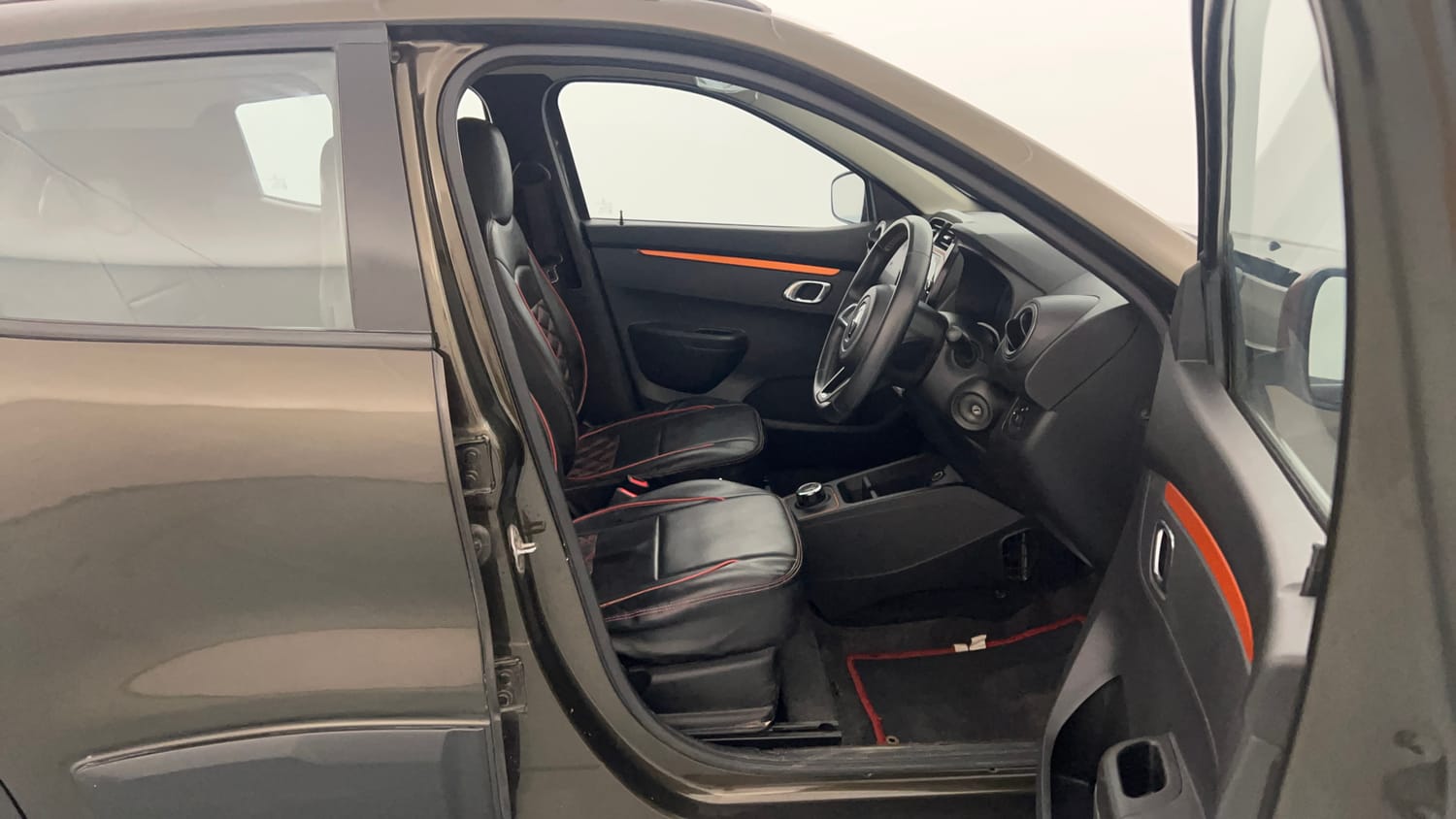 Used 2021 Renault Kwid CLIMBER 1.0 AMT Opt Petrol Automatic interior RIGHT SIDE FRONT DOOR CABIN VIEW