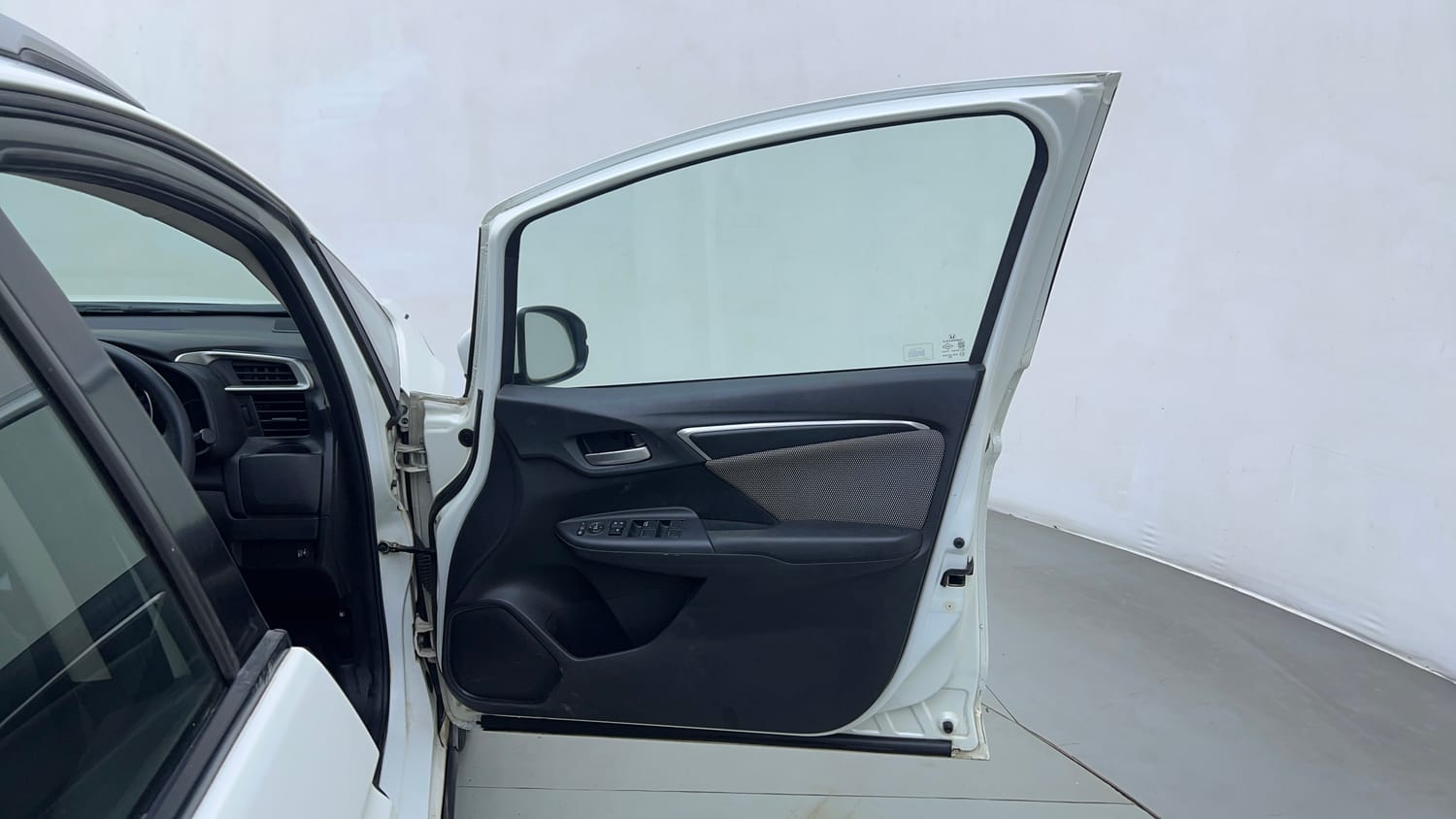 Used 2018 Honda WR-V VX MT Diesel Diesel Manual interior RIGHT FRONT DOOR OPEN VIEW