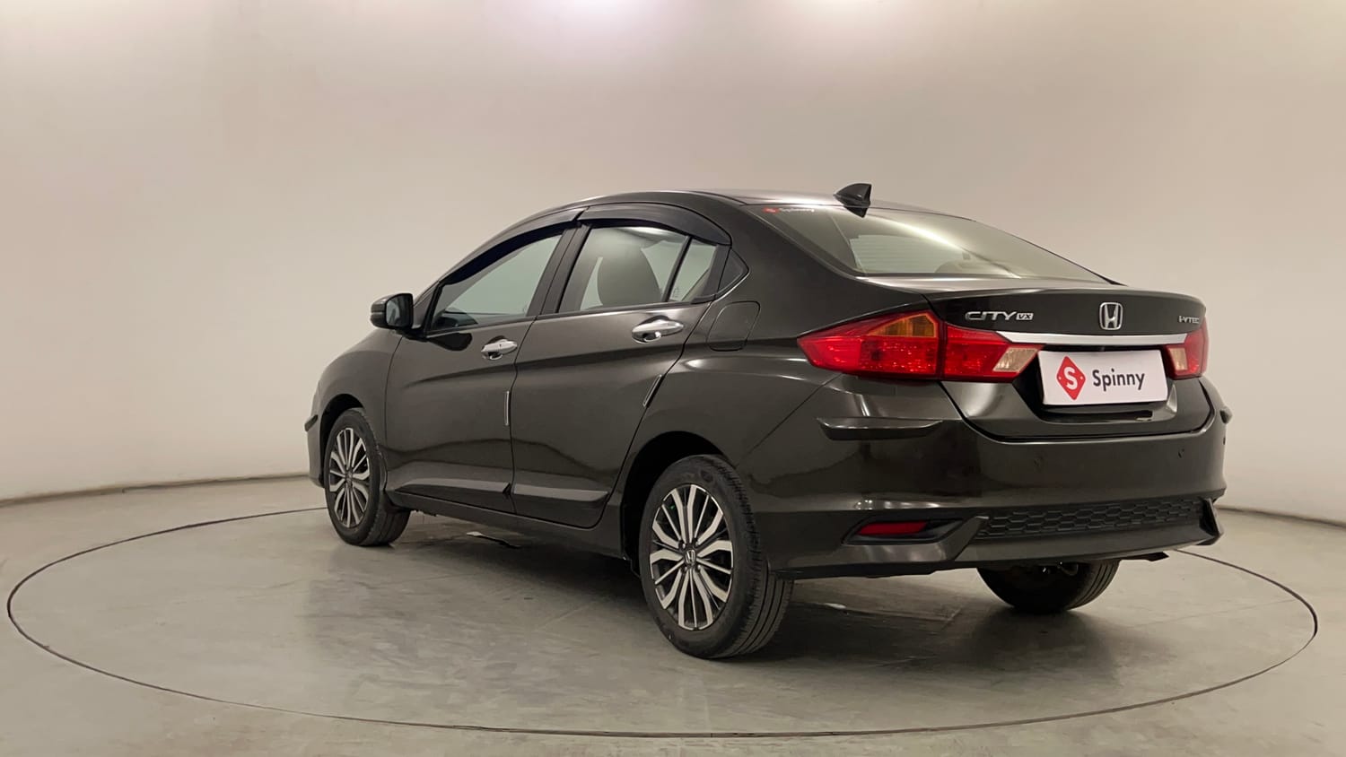 Used 2018 Honda City VX Petrol Petrol Manual exterior LEFT REAR CORNER VIEW