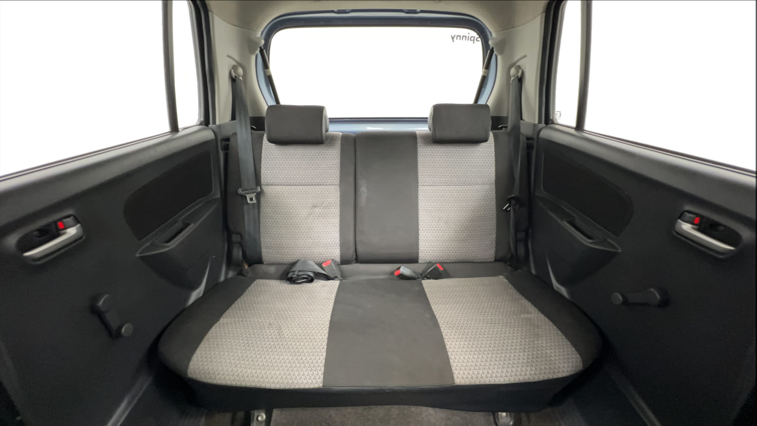 Used 2012 Maruti Suzuki Wagon R LXi Petrol Manual interior REAR SEAT CONDITION VIEW