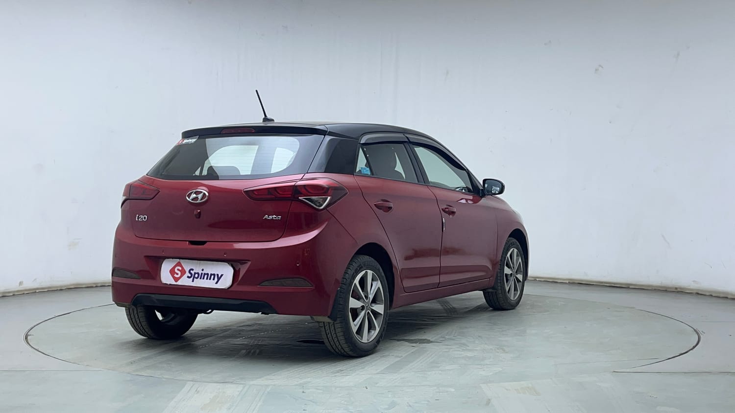 Used 2017 Hyundai Elite i20 Asta 1.2 Dual Tone Petrol Manual exterior RIGHT REAR CORNER VIEW