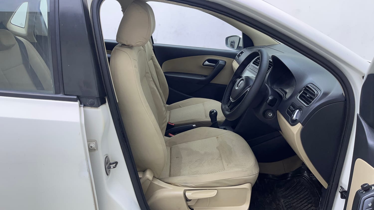 Used 2017 Volkswagen Polo Highline1.5L (D) Diesel Manual interior RIGHT SIDE FRONT DOOR CABIN VIEW