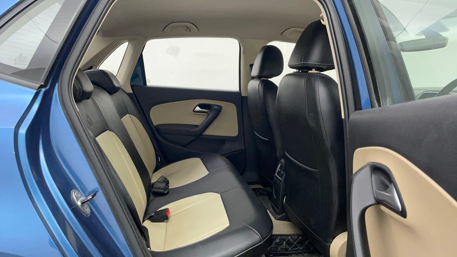 Used 2016 Volkswagen Ameo Highline 1.5L AT Diesel Automatic interior RIGHT SIDE REAR DOOR CABIN VIEW