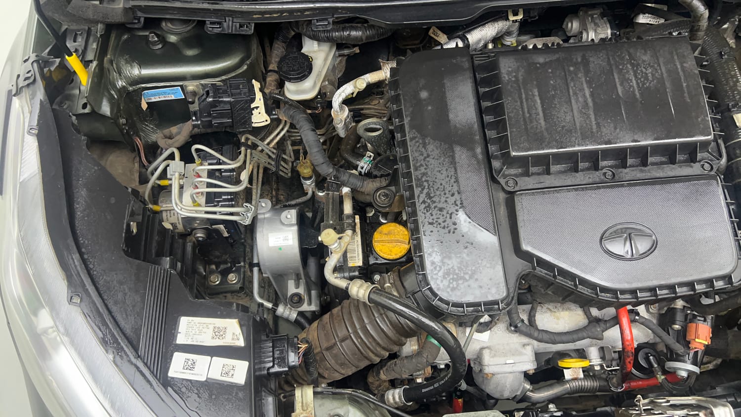 Used 2022 Tata Nexon XZA Plus (Premium) Diesel Diesel Automatic engine ENGINE RIGHT SIDE VIEW