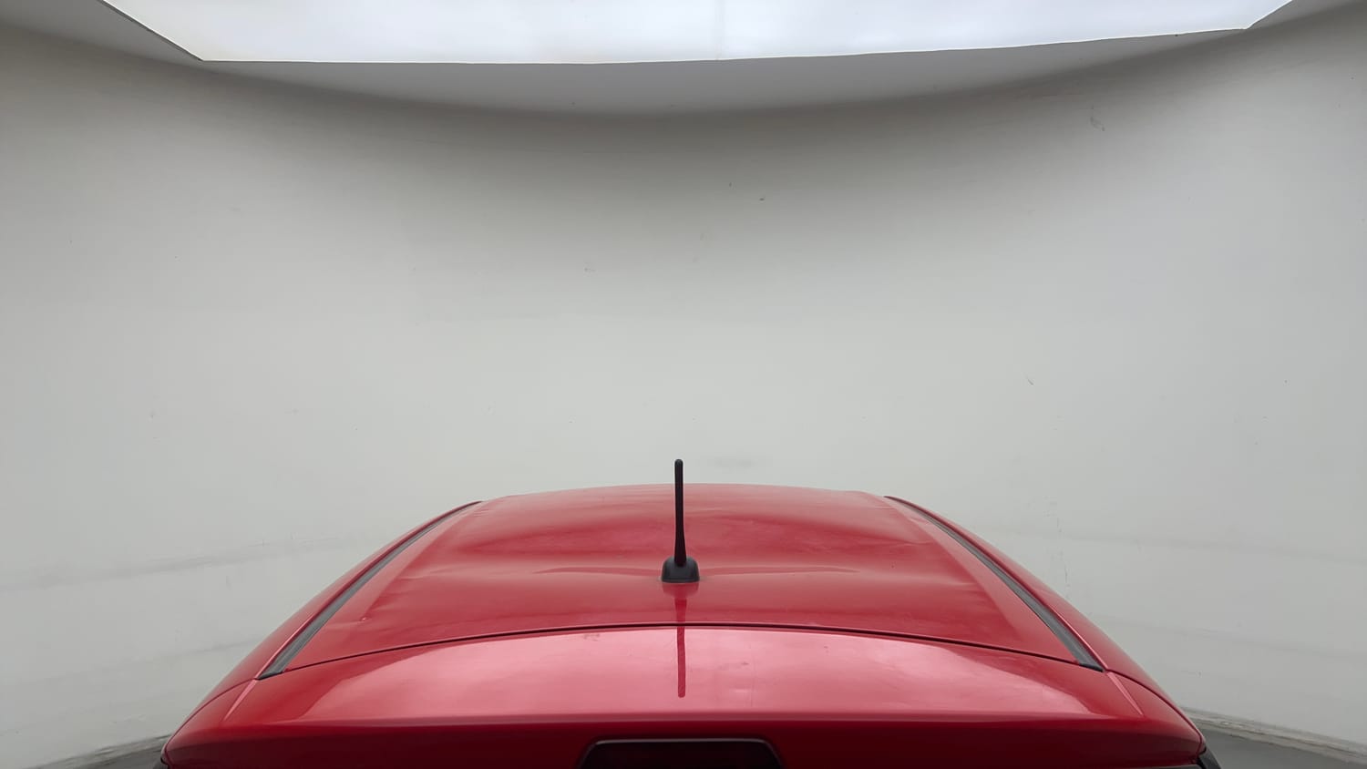 Used 2022 Maruti Suzuki Swift LXi Petrol Manual exterior EXTERIOR ROOF VIEW