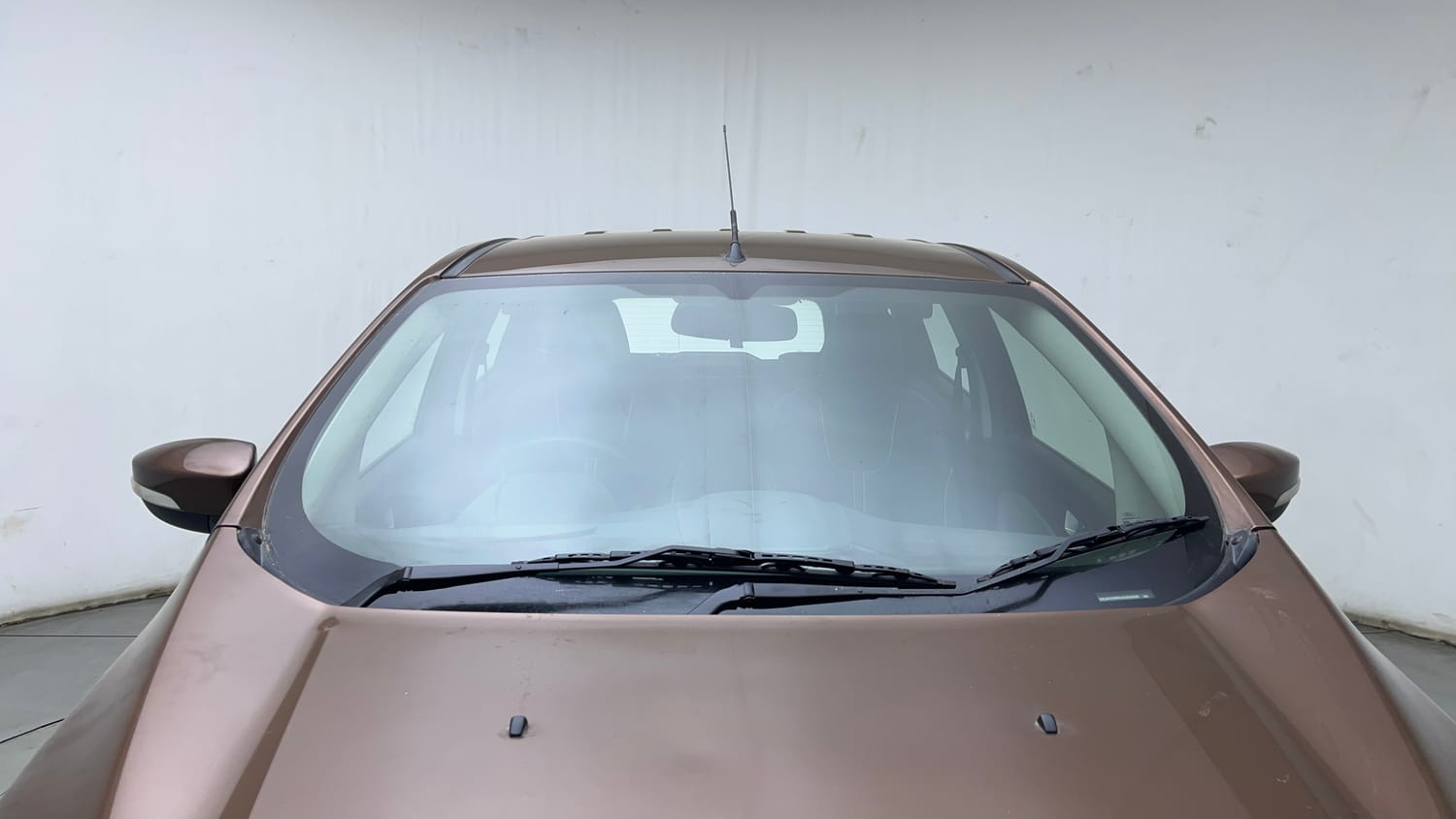 Used 2016 Ford EcoSport Trend 1.5L Ti-VCT Petrol Manual exterior FRONT WINDSHIELD VIEW