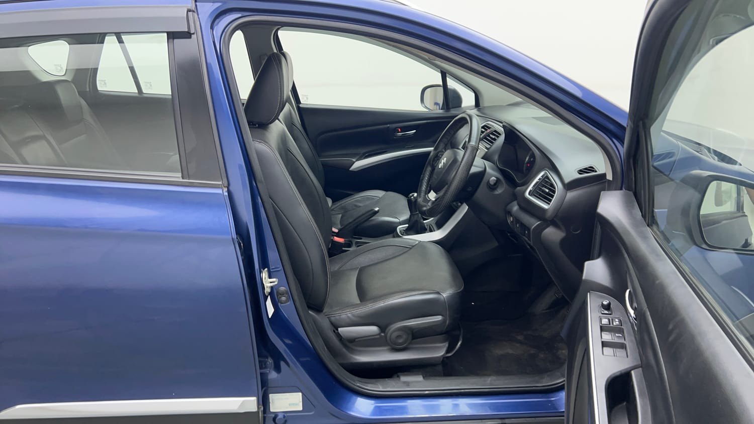 Used 2020 Maruti Suzuki S-Cross Alpha Petrol Manual interior RIGHT SIDE FRONT DOOR CABIN VIEW