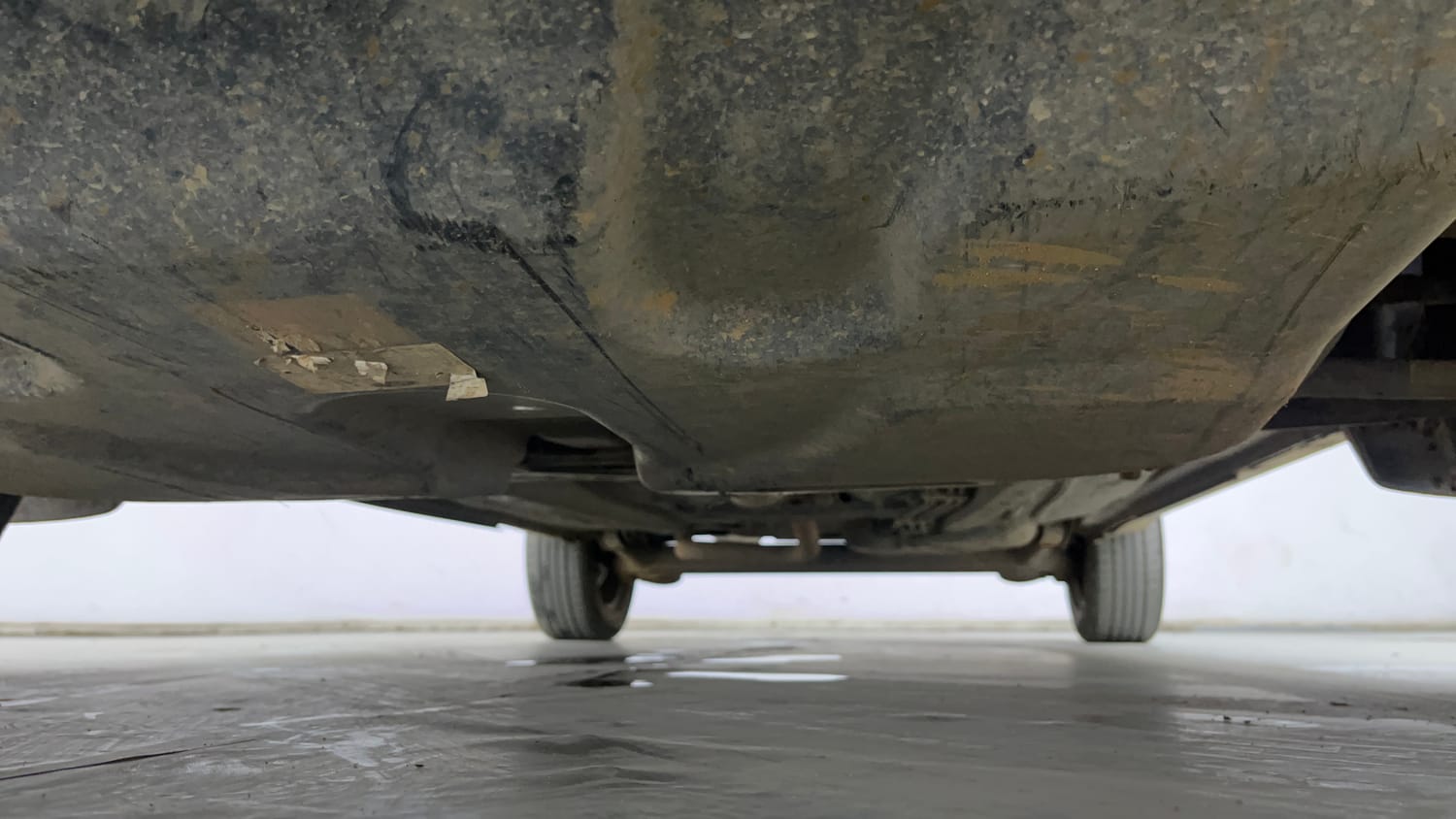 Used 2016 Ford EcoSport Trend 1.5L Ti-VCT Petrol Manual extra FRONT LEFT UNDERBODY VIEW
