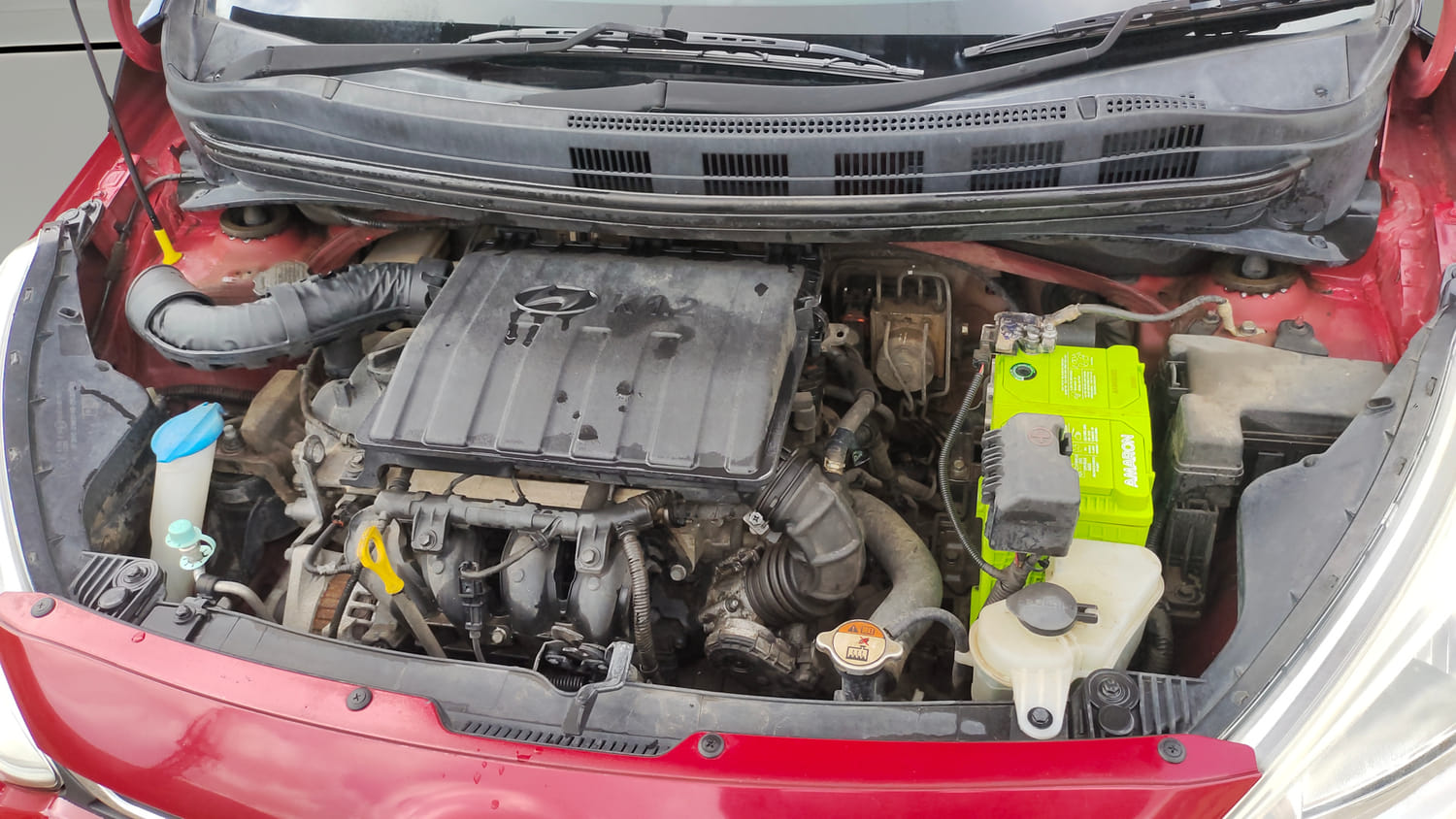 Used 2018 Hyundai Grand i10 Sportz 1.2 Kappa VTVT Dual Tone Petrol Manual engine ENGINE LEFT SIDE VIEW