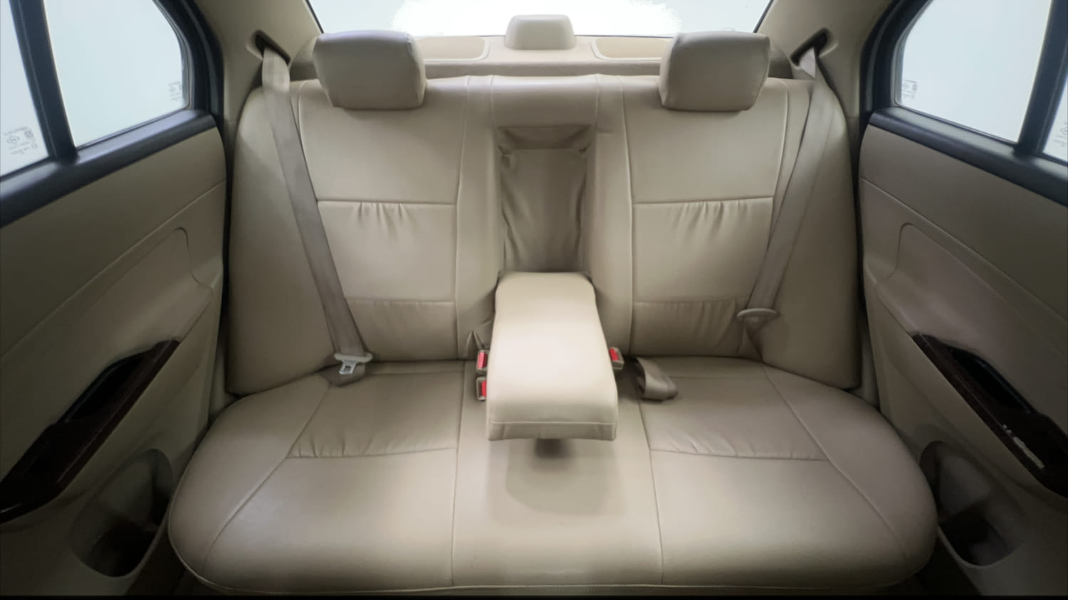 Used 2015 Maruti Suzuki Swift Dzire VXI Petrol Manual interior REAR SEAT CONDITION VIEW