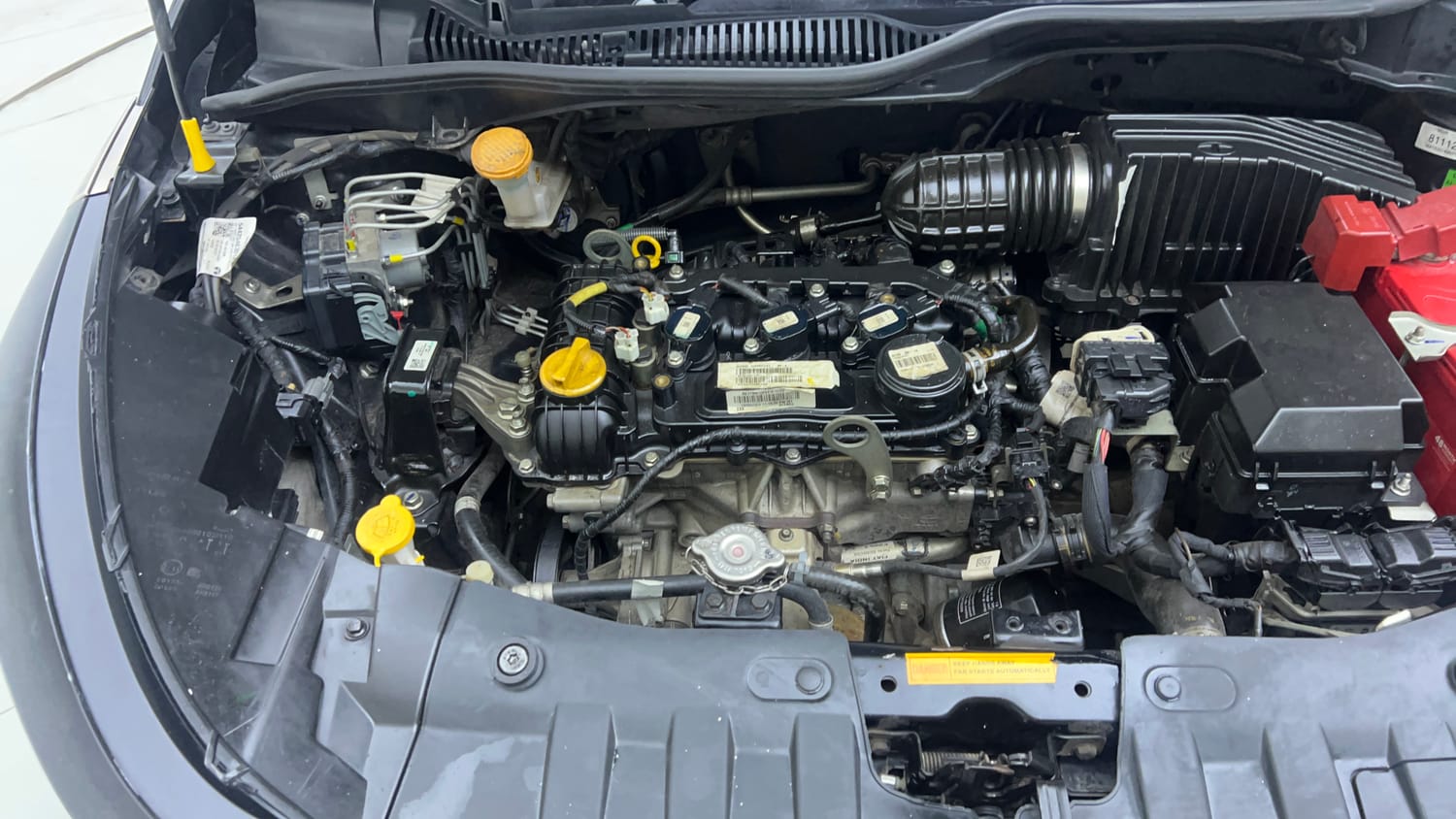 Used 2022 Tata Altroz XZ Plus Petrol Dark Edition Petrol Manual engine ENGINE RIGHT SIDE VIEW