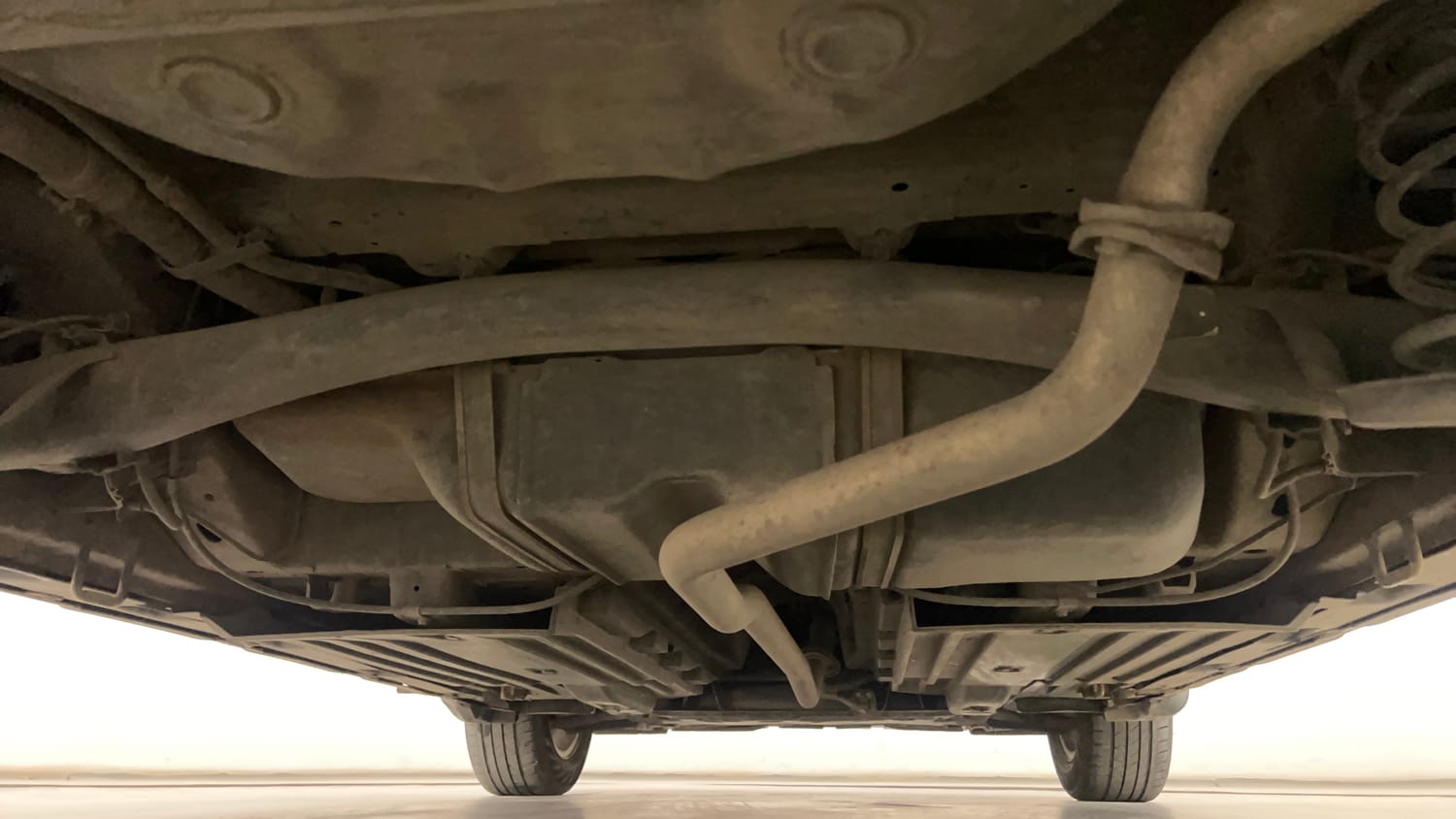 Used 2017 Maruti Suzuki Vitara Brezza ZDi+ Dual Tone Diesel Manual extra REAR UNDERBODY VIEW (TAKEN FROM REAR)