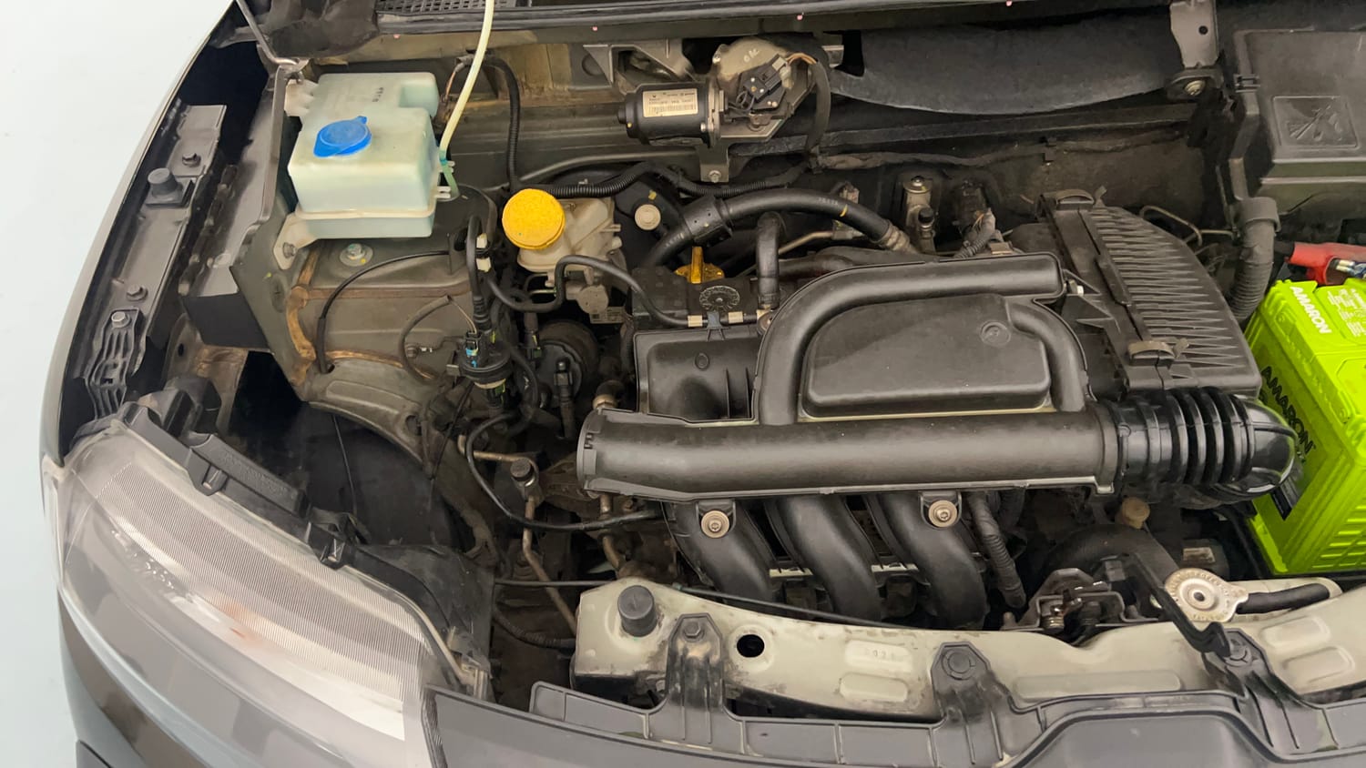 Used 2021 Renault Kwid CLIMBER 1.0 AMT Opt Petrol Automatic engine ENGINE RIGHT SIDE VIEW