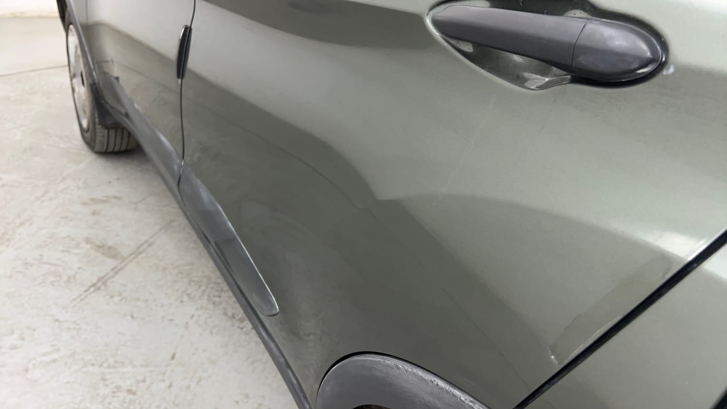 Used 2022 Tata Nexon XM Petrol Manual dents MINOR SCRATCH