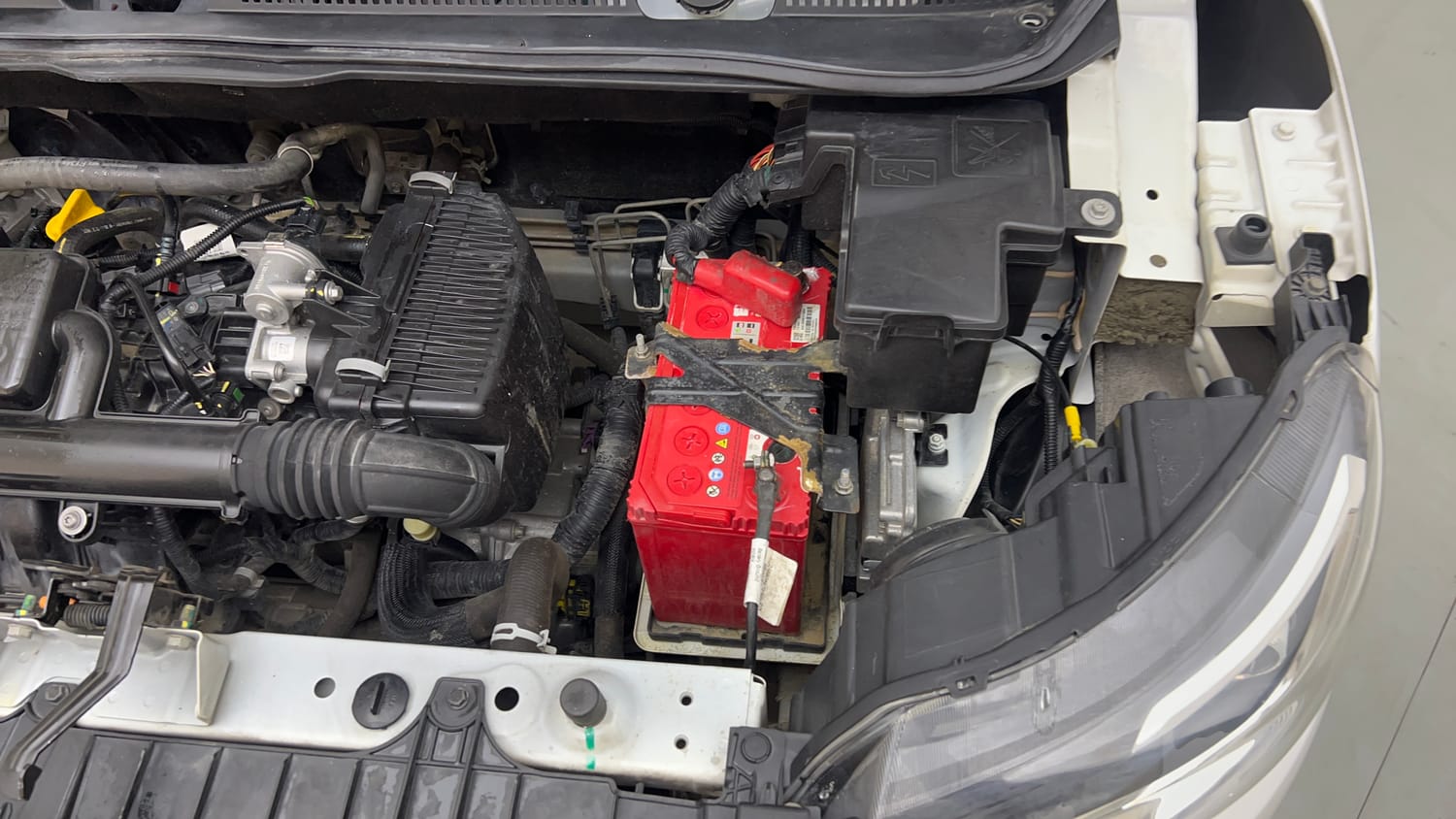 Used 2022 Renault Triber RXZ Petrol Automatic engine ENGINE LEFT SIDE VIEW