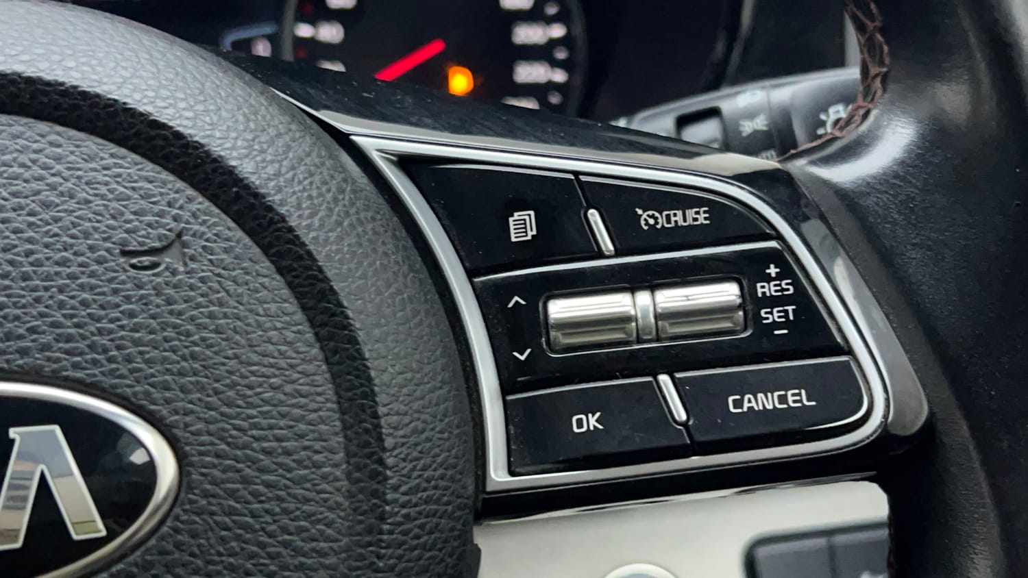 Used 2019 kia Seltos GTX Plus DCT 1.4 Petrol Automatic top_features Cruise control