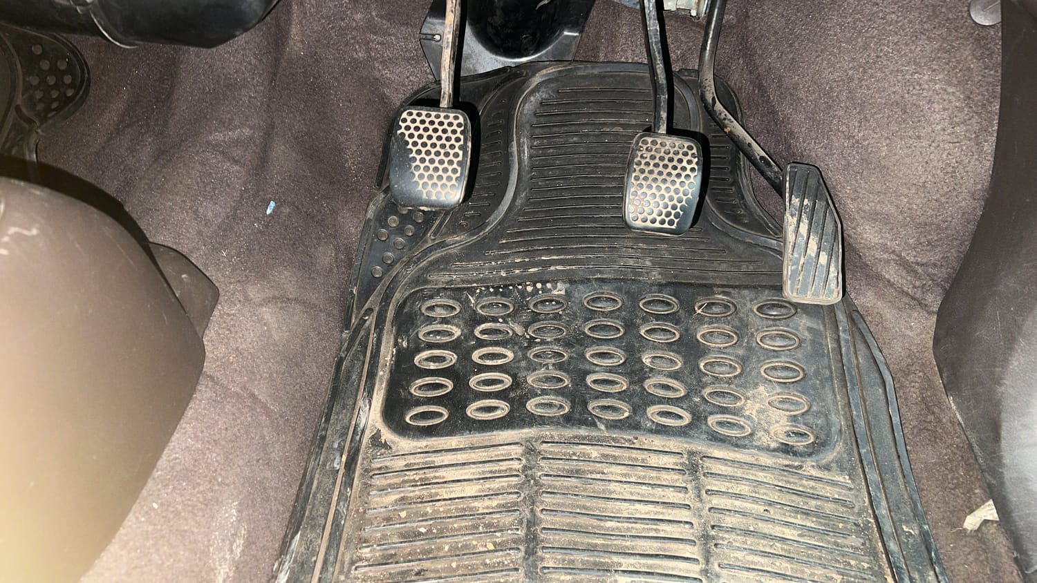 Used 2012 null Petrol Manual interior PEDALS VIEW