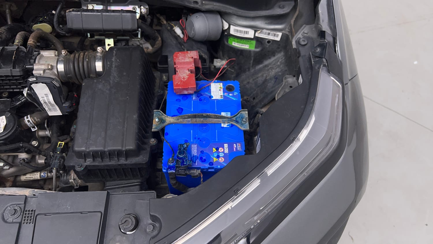 Used 2023 Tata Punch Pure MT Petrol Manual engine ENGINE LEFT SIDE VIEW